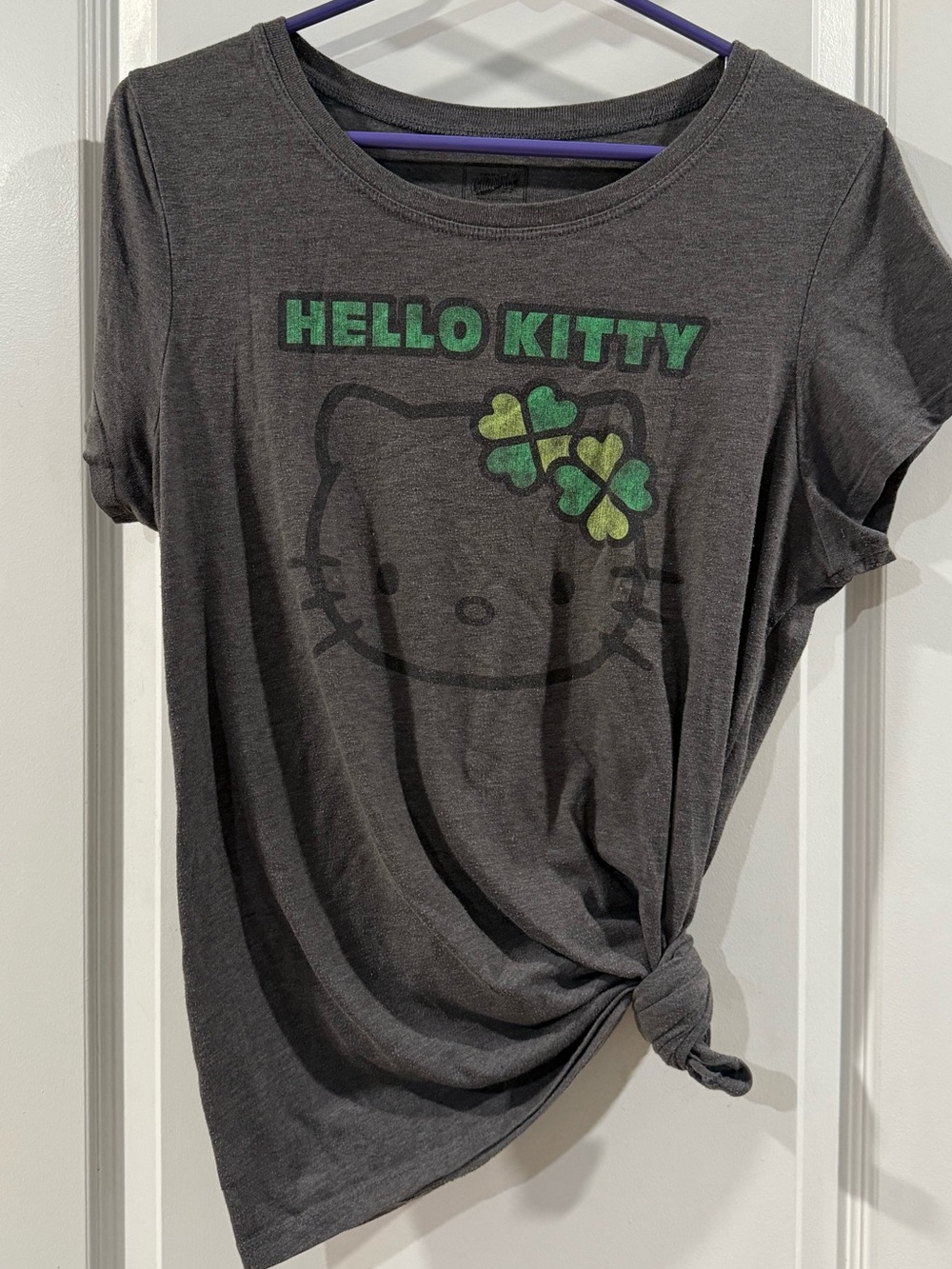 Old Navy Collections St Pattys Day Hello Kitty Tee with Bow & Green Graphics